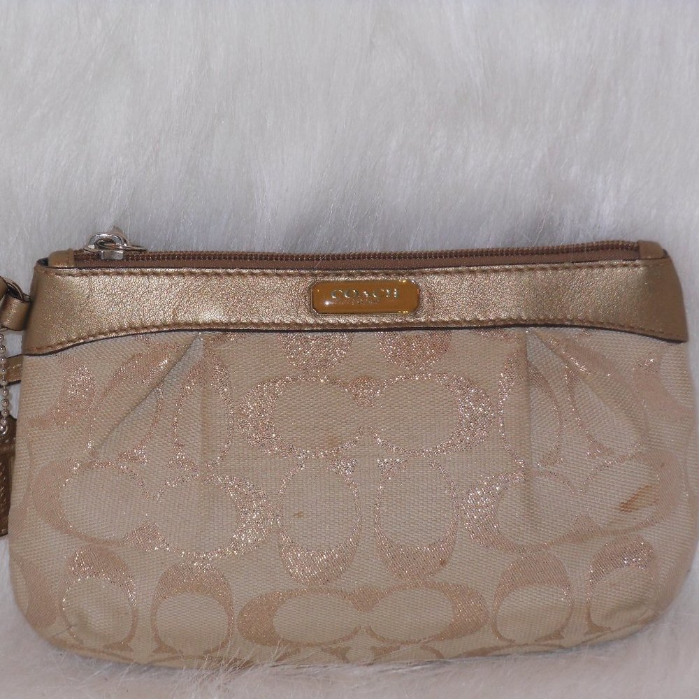 COACH GOLD METALLIC CANVAS WRISTLET WITH CROSS TOP ZIP FASTENING